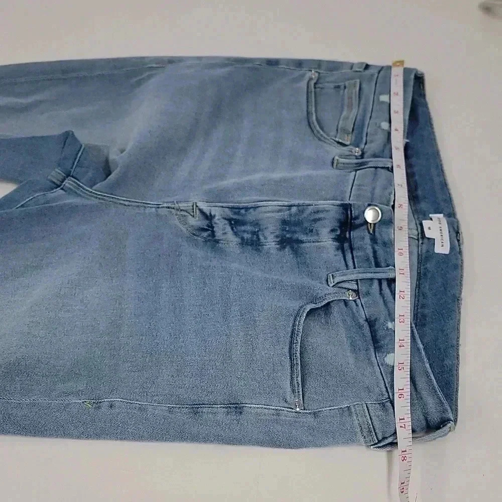 Good American Good Legs Cropped Skinny - Picture 8 of 13